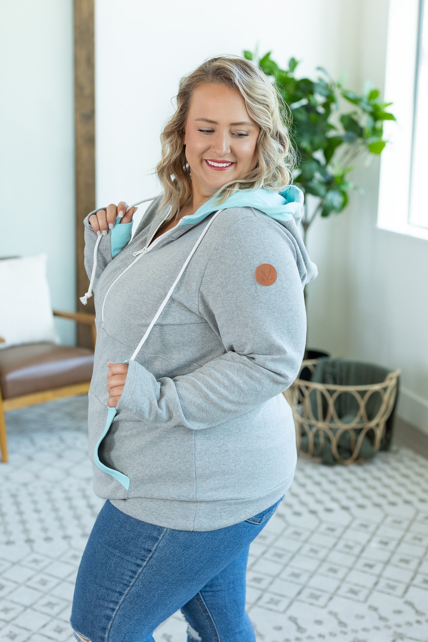 Avery Accent HalfZip Hoodie - Grey and Aqua